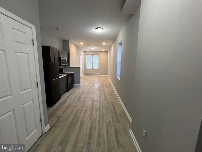 Building Photo - 3200 W Arizona St Rental