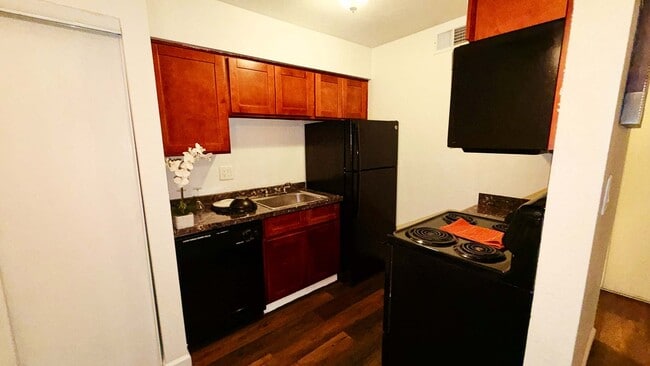 Photo - 4444 N 7th Ave Unit B226