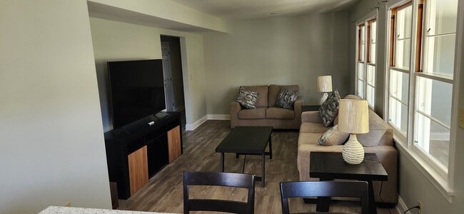 Photo - 3533 N Buffalo St