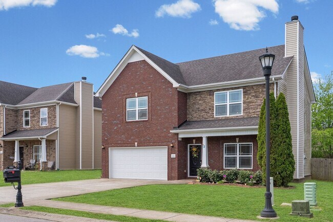 Photo - Pet Friendly Three Bedroom with Bonus!