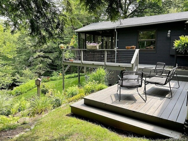 Photo - 277 Creamery Rd