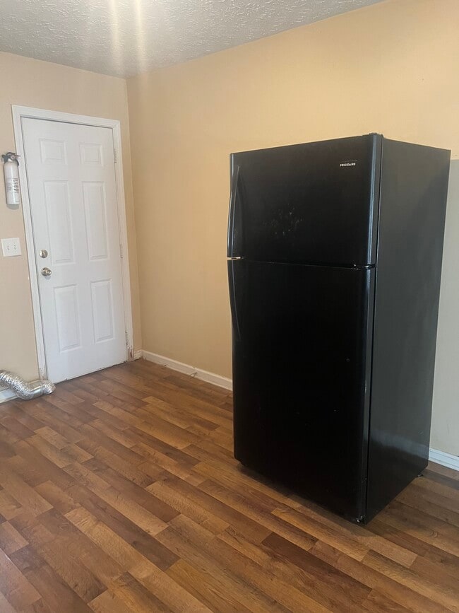 Photo - 6360 Raymond Ter Unidad 6360