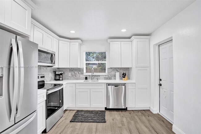 Photo - 510 N 24th Ave