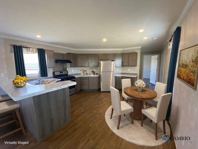 Photo - 27 Bradley Ln