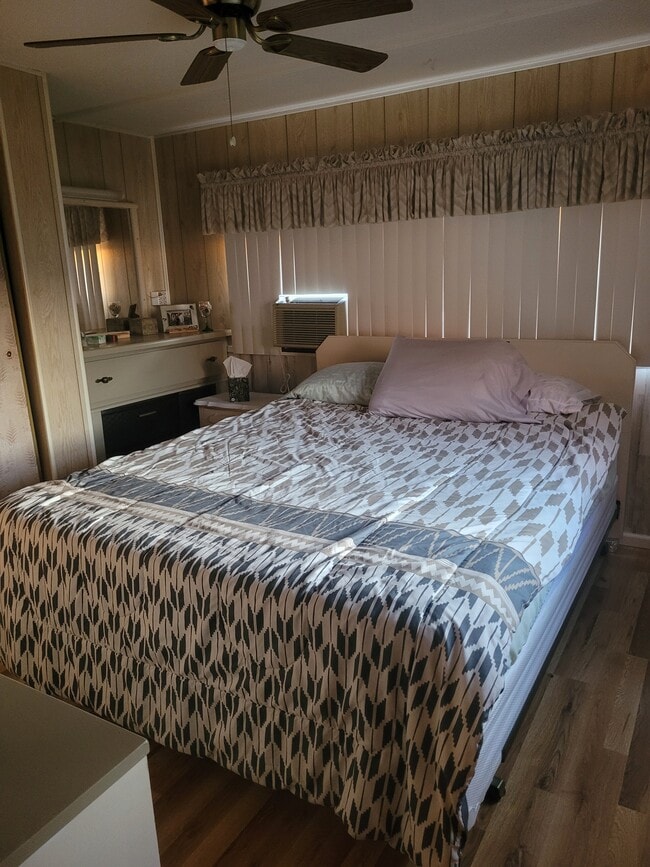 Photo - 16416 US Highway 19 N