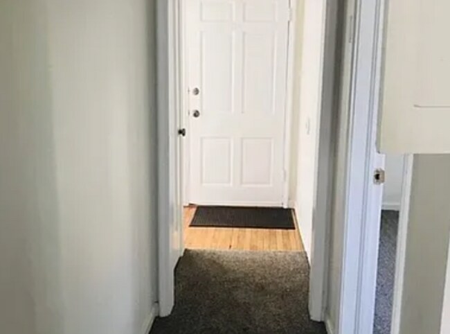 Photo - Spacious 4-Bedroom Home – with 2nd Kitchen...
