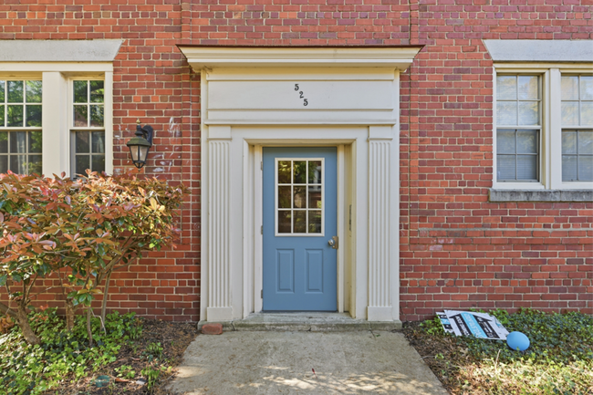 525 Bashford Ln