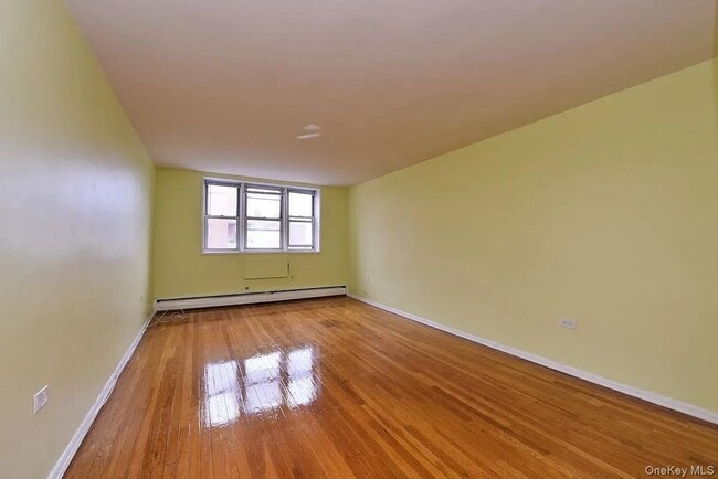 Photo - 34-20 Parsons Blvd Unit 0