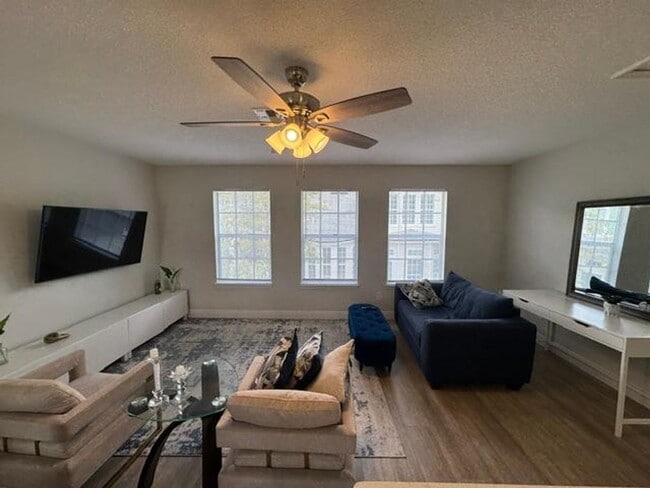 Photo - 1 Bedroom 1 Bath Renovated Garage Apartment in the Main Village of Celebration