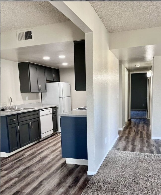 Burgundy House Apartments