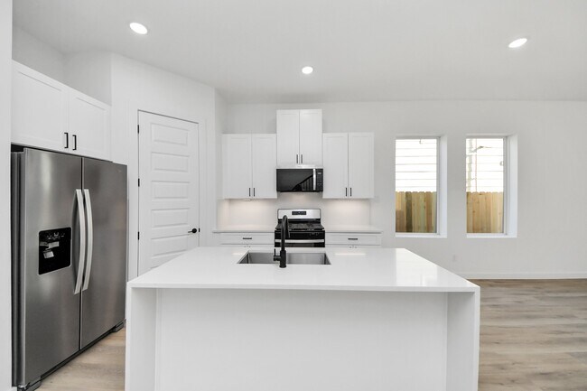 Photo - 7935 Sunnyhill St