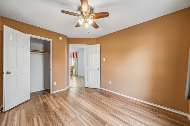 Photo - 22327 Albee Dr
