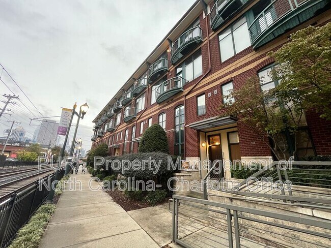 Photo - 115 E Park Ave Unit 111