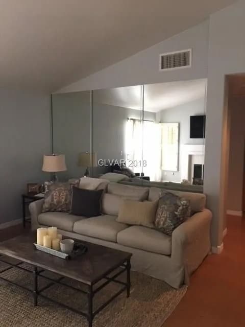 Photo - 313 Montcliff Ave Casa