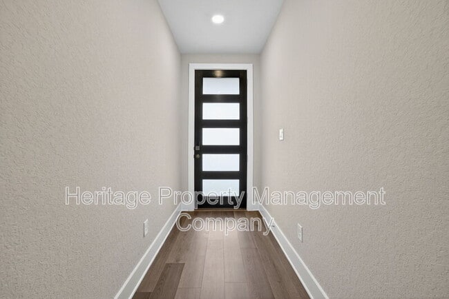 Photo - 15535 Comanche Deer