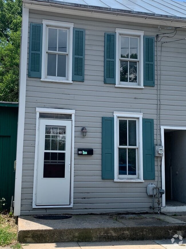 Building Photo - 140-140 E St Unit 140 Rental