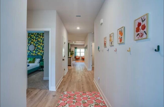 Photo - 2035 Hansel Hl Dr