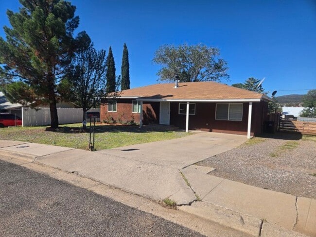 Building Photo - 2329 N Kimberly Dr Rental