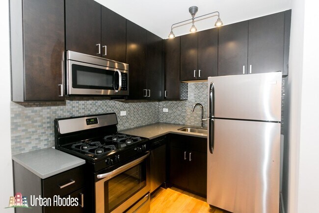 Photo - 2410 S Kedzie Ave Unit J06W