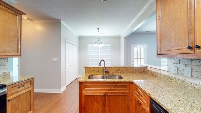 Photo - 4004 Ellington Dr