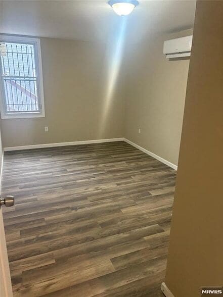 Photo - 172 N Main St Unit 5