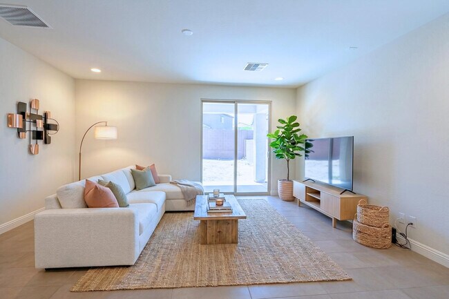 Photo - 1533 Sabel Ct