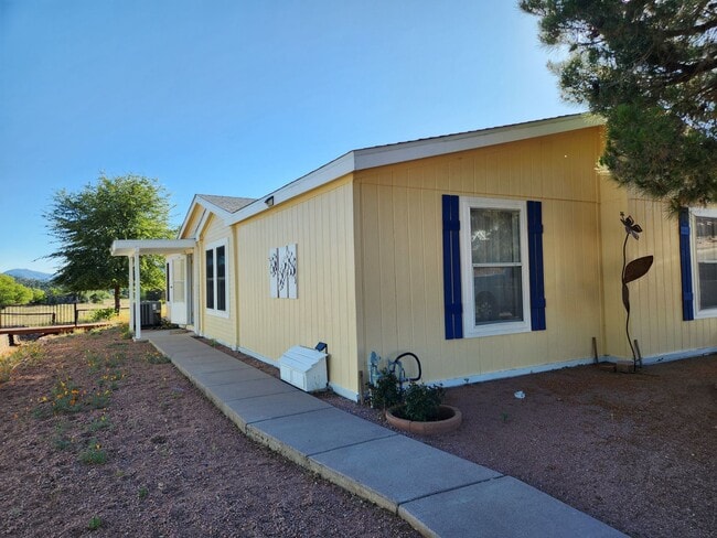 Photo - Amazing 3 bed / 2 bath - ADA Home