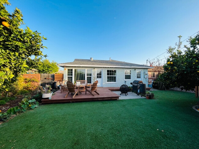 Photo - 6462 Birchwood St