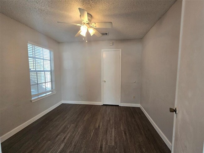 Photo - 4304 Duval Rd