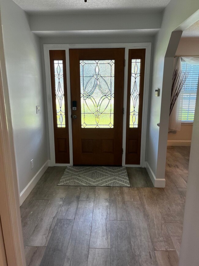 Photo - 409 A St