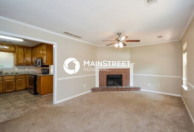 Photo - 3 Bedroom Pet-Friendly Home in Conyers, GA...