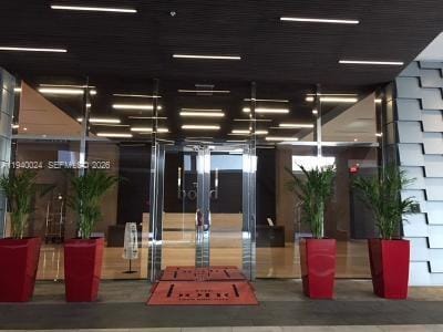 Building Photo - 1080 Brickell Ave Unit 2704