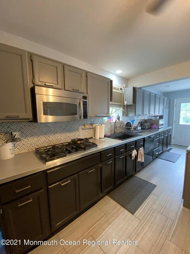 Photo - 80 Monmouth Rd