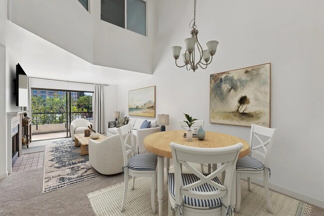 Photo - 3525 Lebon Dr Unidad 304