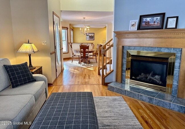 Photo - 1 Inlander Rd