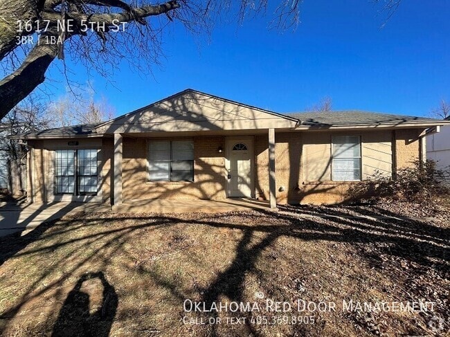 Building Photo - 1617 NE 5th St Rental