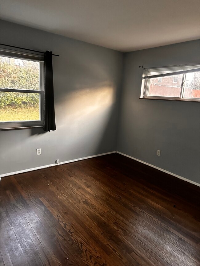 Photo - 970 Covedale Ave