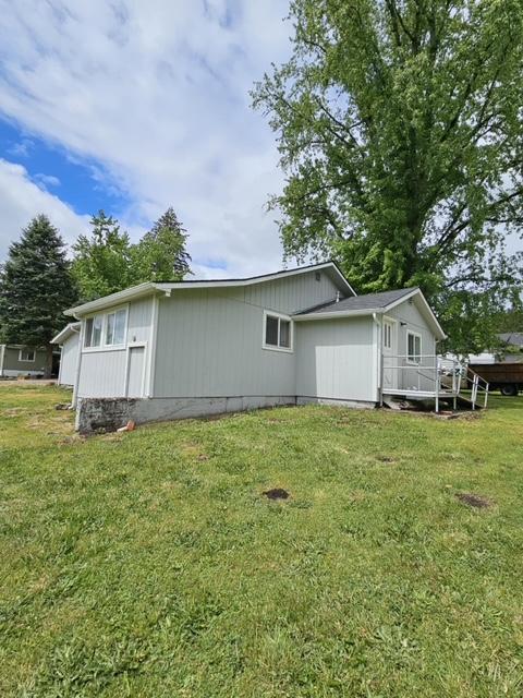 150 NE 4th Ave
