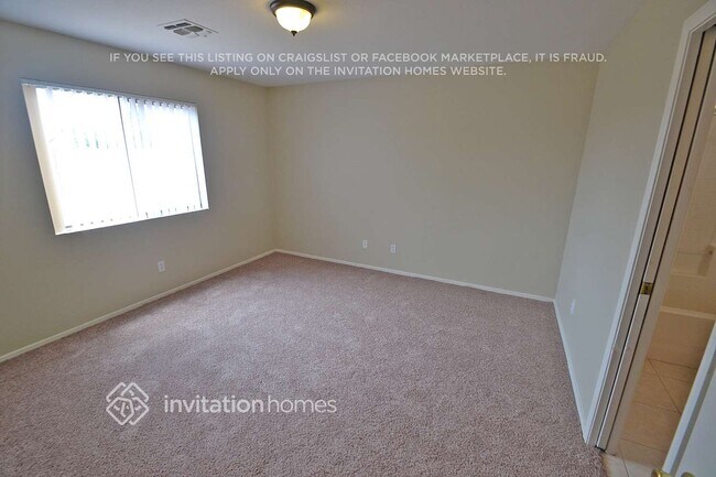 Photo - 6225 W Warner St