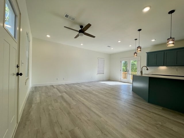 Photo - 1 Inchcape Ln