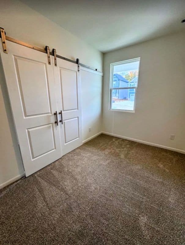 Photo - 16811 Aiken Rdg Cir