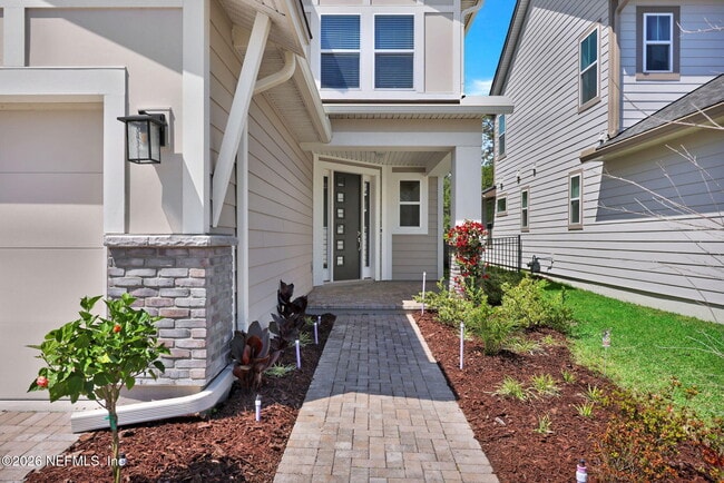 Photo - 202 Sutton Dr