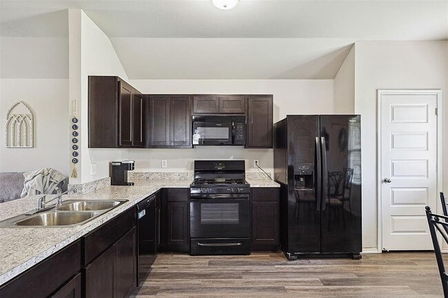 Photo - 11604 NW 95th St