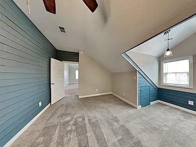 Photo - 2147 Clear Br Wy