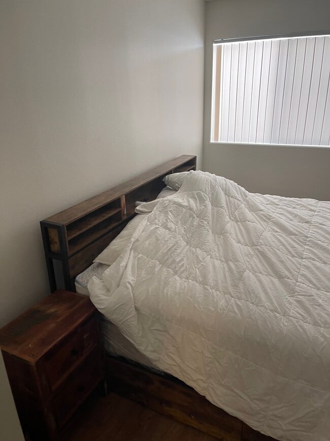 4417 Hazeltine Ave Unit 000