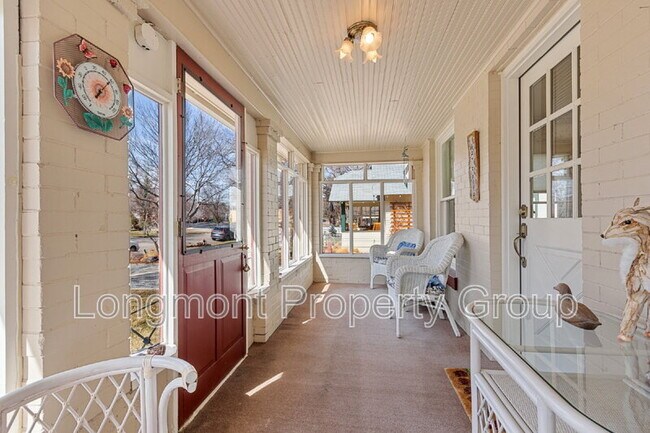Photo - 632 Bross St