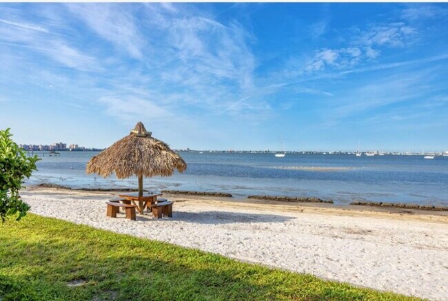 Photo - 3735 42nd Way S Unit B