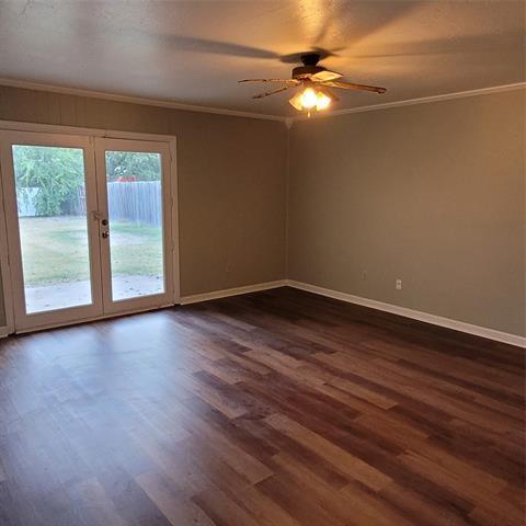 Photo - 6536 Meadowview Ln