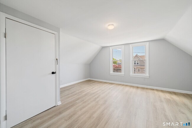 Photo - 712-714 Madison Ave