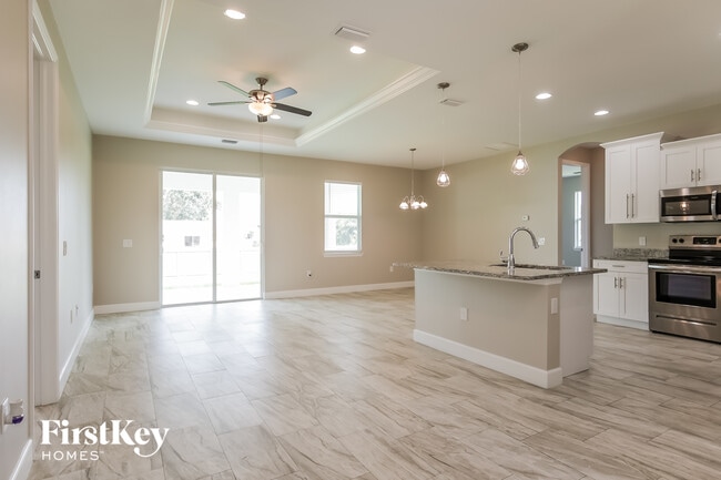 Photo - 1511 Terry Ave S